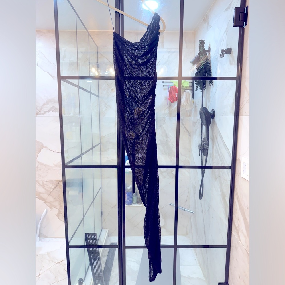 LIONESS One Shoulder Crochet and Lace Maxi Dress - Black Size Medium